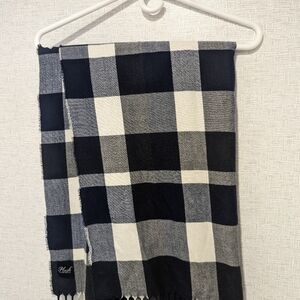 Navy blue black white scarf